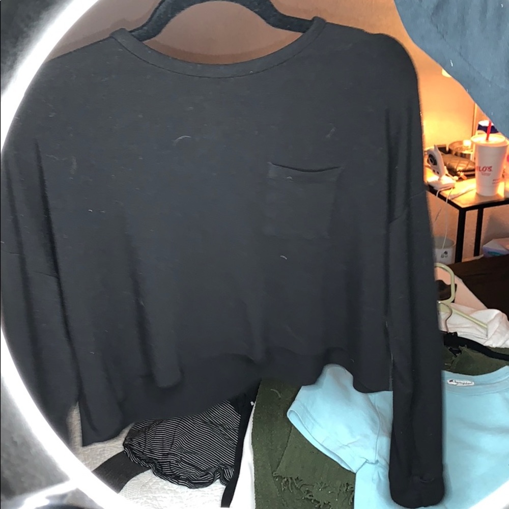 Black cropped sweater